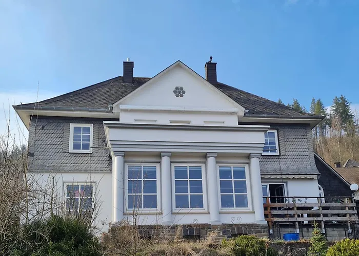 Cosy Holidays Ferienunterkunft *